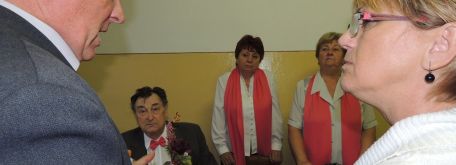 Vystúpenie seniorom v malých ledniciach - 08