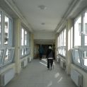 Koridor s novými oknami