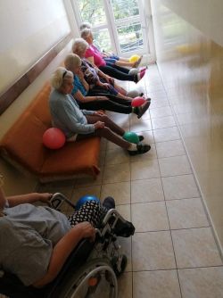 Aktivity za mesiac august v našom altánku - 235064350_366157715060360_2494306477828906916_n