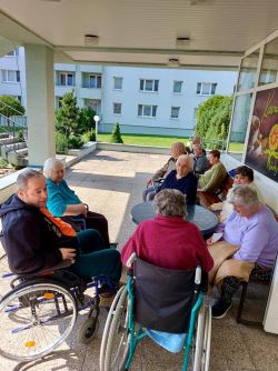 Aktivity za mesiac august v našom altánku - 240370475_373996450943153_3677931946195788257_n
