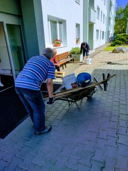 Jarná brigáda v zariadení 2022 - 280959684_543223074020489_1654828908661709197_n