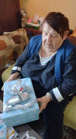 Koľko lásky sa zmestí do krabice od topánok - received_242225447901952