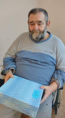 Koľko lásky sa zmestí do krabice od topánok - received_318338106827609