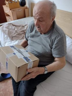 Koľko lásky sa zmestí do krabice od topánok - received_640496120410430