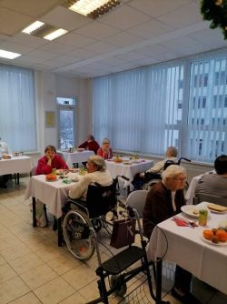 Štedrá večera v zariadení css-bystričan - received_1345390489229598