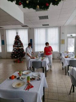 Štedrá večera v zariadení css-bystričan - received_663889008100564