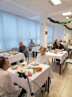 Štedrá večera v zariadení css-bystričan - received_917811762439938