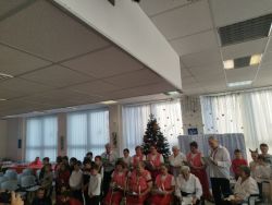 Vianočný koncert a vianočné trhy - 10_zmensena