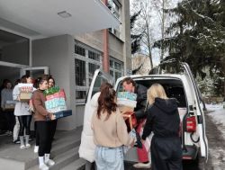 Koľko lásky sa zmestí do krabice od topánok - 7_zmensena