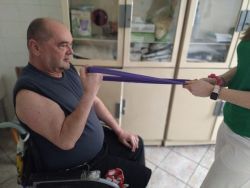 Rehabilitácia s fyzioterapeutkou - j4_zmensena