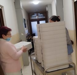Sponzorský dar - termoboxy - 4_zmensena
