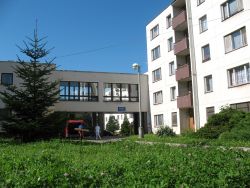 Budova a blízke okolie - Exterier 01