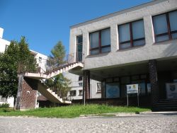 Budova a blízke okolie - Exterier 06