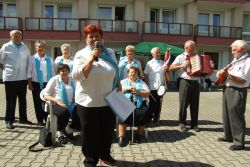 Recitácia básne vedúcej súboru