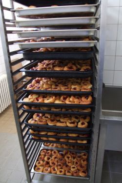 Príprava občerstvenia v kuchyni