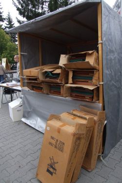 Vykladanie materiálu