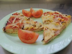Piato - večera (pizza)