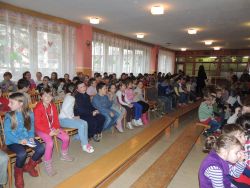 Vítanie jari na zš snp - m_DSCN8203