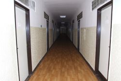 Chodba s izbami