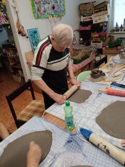 Modelovanie z hrnčiarskej hliny - 571366117_1383330300009758_1600673784868019753_n