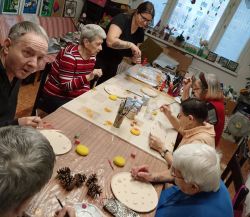 Modelovanie z hrnčiarskej hliny - 614168246_1436924944650293_8701941471572814620_n (1)