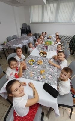 Mesiac úcty k starším - 105_zmensena