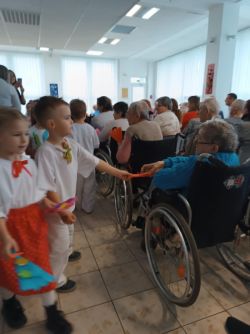 Mesiac úcty k starším - 114_zmensena