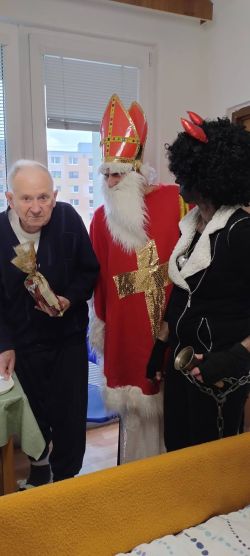 595212341_1412688227073965_3879488314642693134_n