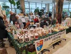 Predvianočná výstava handmade výrobkov - 588419573_1404250767917711_2330035661212602708_n