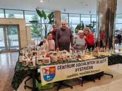 Predvianočná výstava handmade výrobkov - 588572003_1404250717917716_8216350148032970514_n