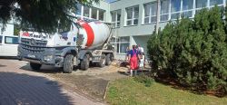 Oprava chodníka - 20240911_144931